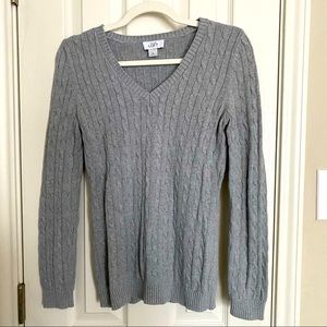 Ann Taylor Loft grey cable-knit v-neck sweater - M